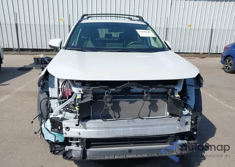 2024 Toyota Rav4 Hybrid Xle Premium z USA, uszkodzony, nr VIN JTMB6RFV0RJ053853